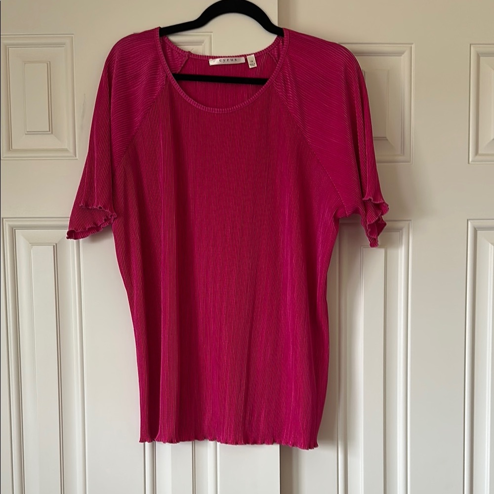 Women's Pink Top